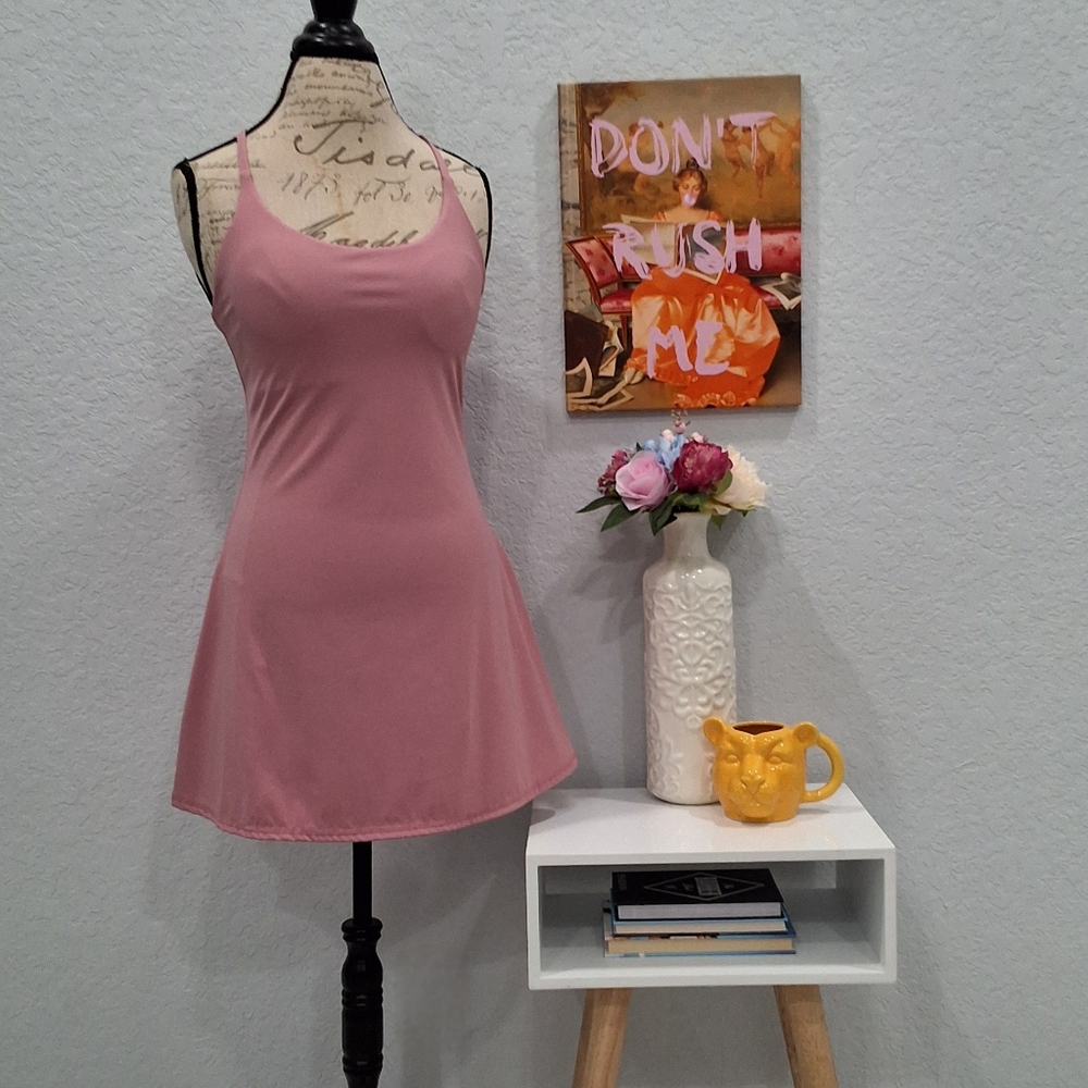 NWOT HALARA Softlyzero Airy Back Cut Out 2-in-1 Mini Activity Dress